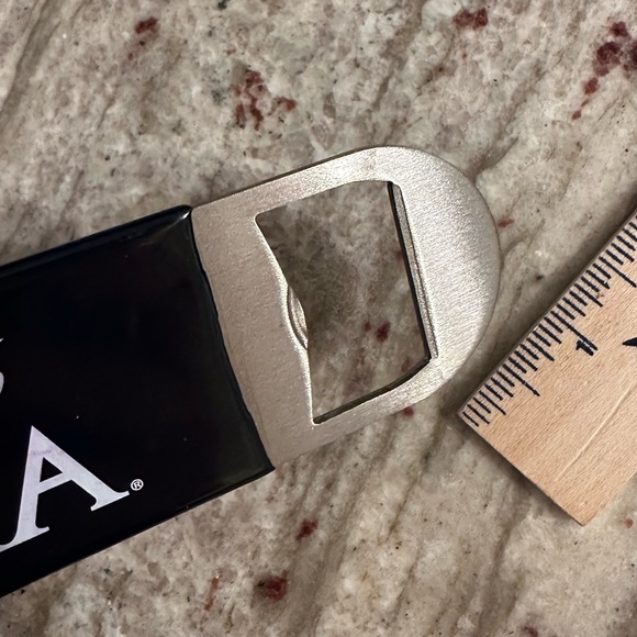 Heavy Duty Stainless Steel Long Neck Bottle Opener Michelob Light Man Cave Bar. - Picture 3 of 7